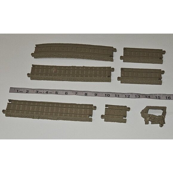 26 Thomas Trackmaster Brown Train Track Lot Mixed Straight Curved Switch Risers - Picture 13 of 16